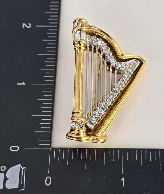 スワロフスキー ブローチ ハープ Swarovski ハープモチーフブローチ