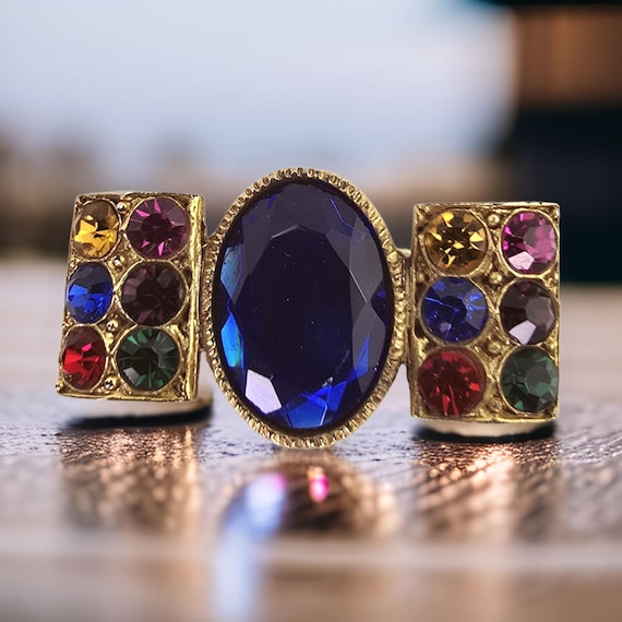Broche Vintage Années 80 - Métal Doré, Strass Multicolores - Style Rétro !