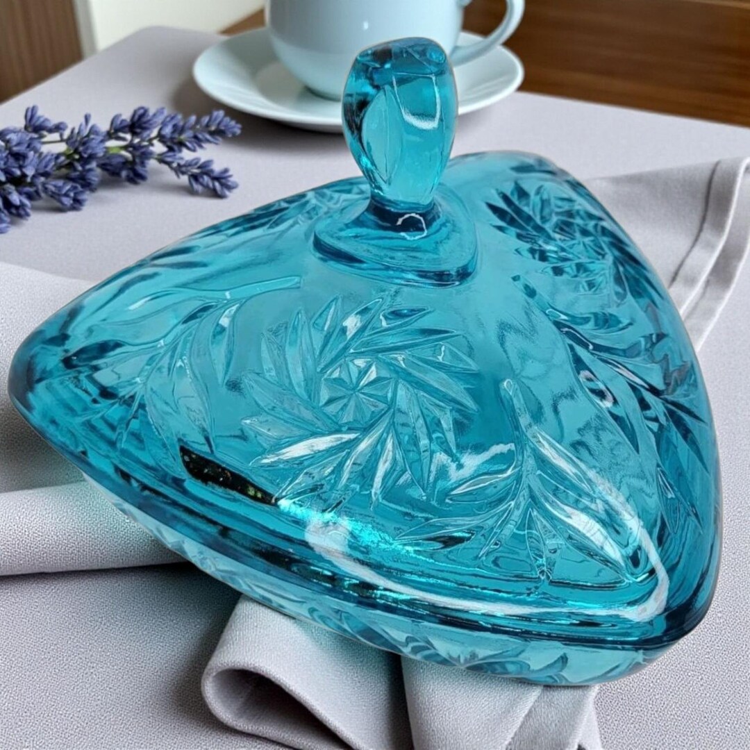 Vintage Hazel Atlas Capri Blue Glass Candy Dish Lidded Blue