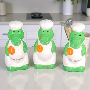 Vintage Anthropomorphic Chef Alligator Set Salt and Pepper Shakers Toothpick Holder Animal Kitchen Dining Kitschy Unique Chef Gift for Cook