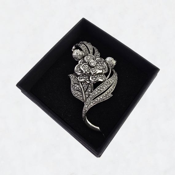 Vintage KJL Signed Flower Brooch Kenneth Jay Lane… - image 3