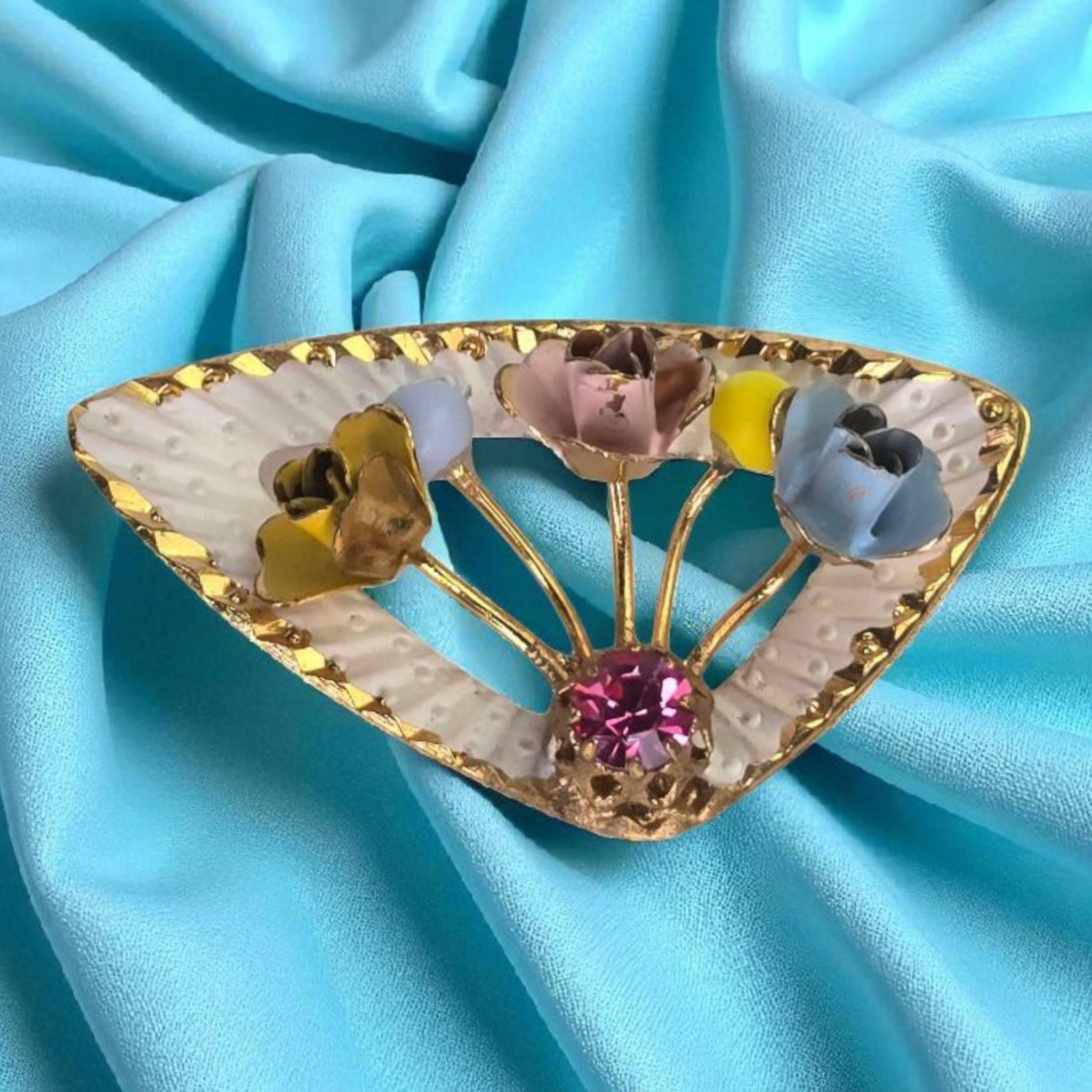 CHEVAL LICORNE BARBIE LAC DES CYGNES 2001 - SELLE AILEE ET BRIDES