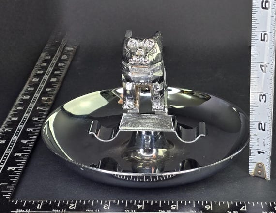 ヴィンテージ マック トラック ブルドッグ フード オーナメント