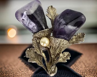 Broche vintage raro de flor de perla y amatista de Swoboda, joyería vintage de amatista, broche vintage de amatista, broche vintage único de perla y amatista, raro