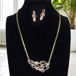 Vintage Swarovski Jewelry Set Swarovski Multicolor Crystal Rhinestone Necklace and Earrings Set Gray and Red Swarovski Necklace & Earrings