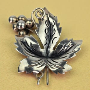 VTG Art Deco Mexico Sterling Silver 925 Grape Leaf Hair Barrette Taxco 0.9oz Wedding Silver Hair Barrettes for Women for sale | eBay main image 3