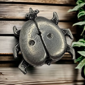 Vintage Zinn Brosche Marienkäfer Pin Insekt Schmuck Vintage Bug Brosche Insekt Anstecknadel Geschenk für Natur-Liebhaber von Insekten Geschenk Vintage Brosche