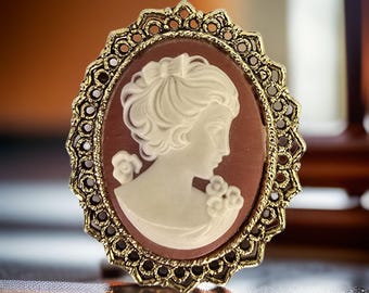 Vintage Midcentury Our Lady of the Snows Cameo Brooch Vintage