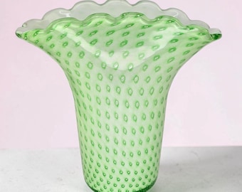 Vintage Murano-Glasvase aus grünem, mundgeblasenem Glas, handgefertigt von italienischen Kunsthandwerkern, Midcentury-Modern-Stil, Wohnaccessoire