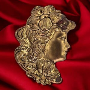 Vintage Victorian Revival Art Nouveau Lady Brooch Gold Tone Figural Woman Floral Brooch Victorian Lady Head Brooch Art Nouveau Brooch Pin