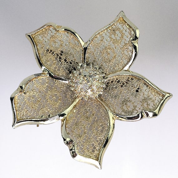 アクセサリー Filigree brooch 1950s vintage gold clear Filigree brooch 1950s vintage gold clear アクセサリー