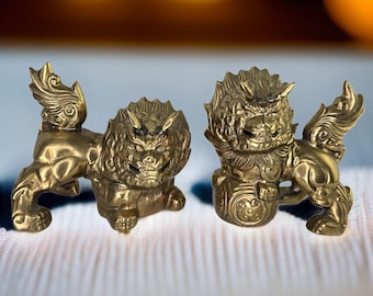 Juego de estatuas vintage de perro Foo de latón, figuras guardianas chinas de latón, leones asiáticos de latón, decoración china de latón MCM, perros Foo, leones guardianes Fu