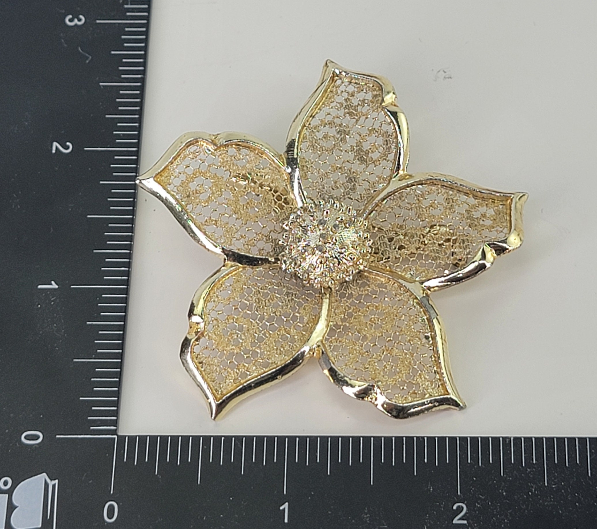 Vintage Filigree Brooch Midcentury Flower Pin Retro 1960s