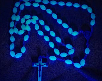 Różaniec Vintage UV świecący w ciemności, duży, termoutwardzalny, z koralikami z tworzywa sztucznego UV, unikatowy, świecący w ciemności różaniec z krucyfiksem, prezent religijny