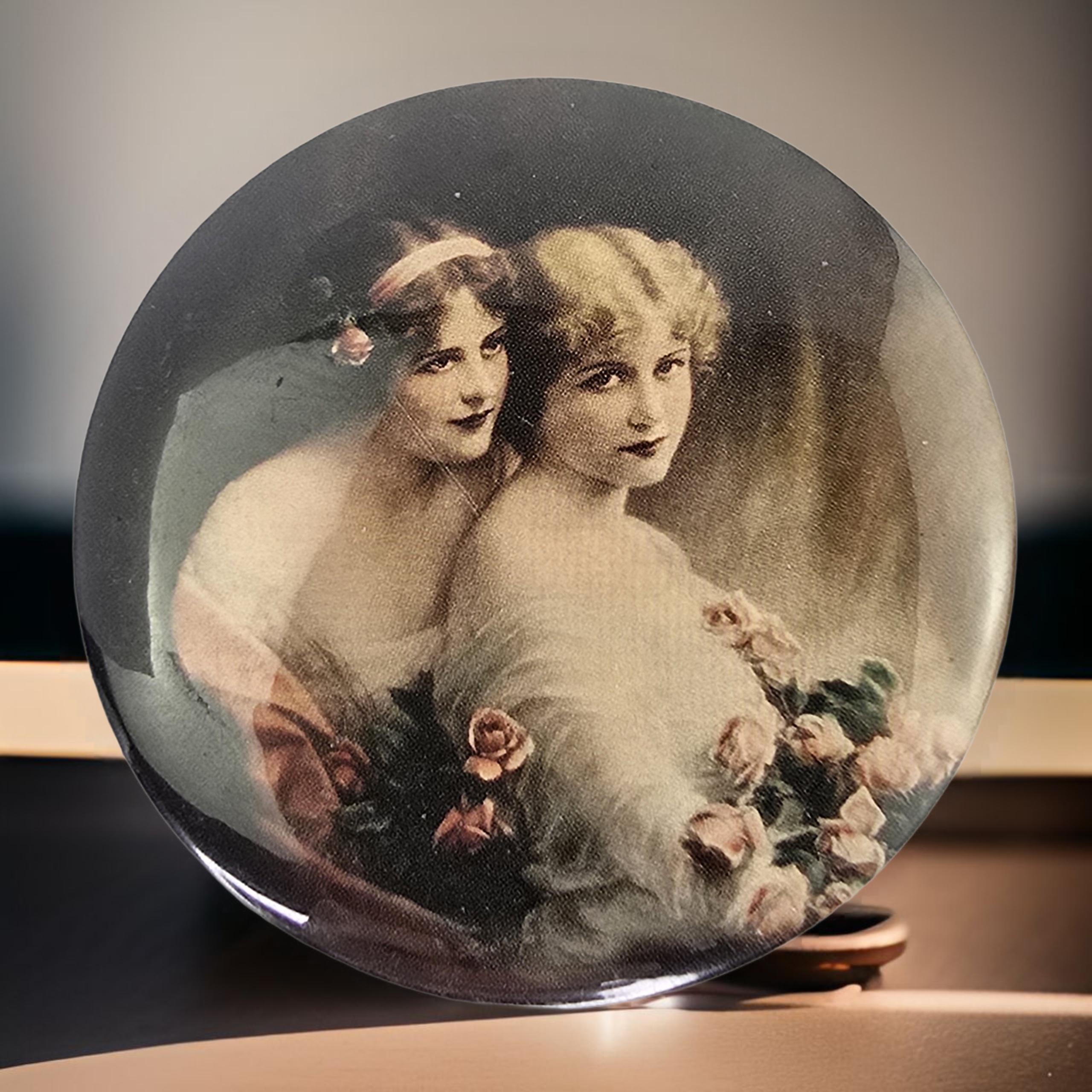 Vintage Victorian Revival Pocket Mirror Vintage Pretty Ladies
