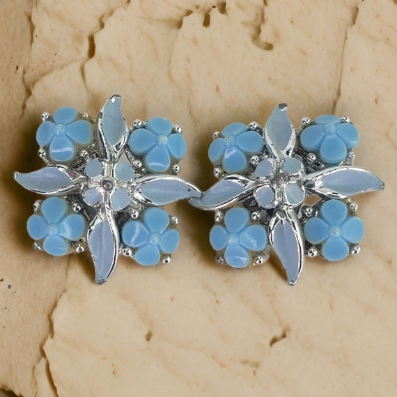 Vintage Blue Earrings Vintage Floral Clip On Earr… - image 1