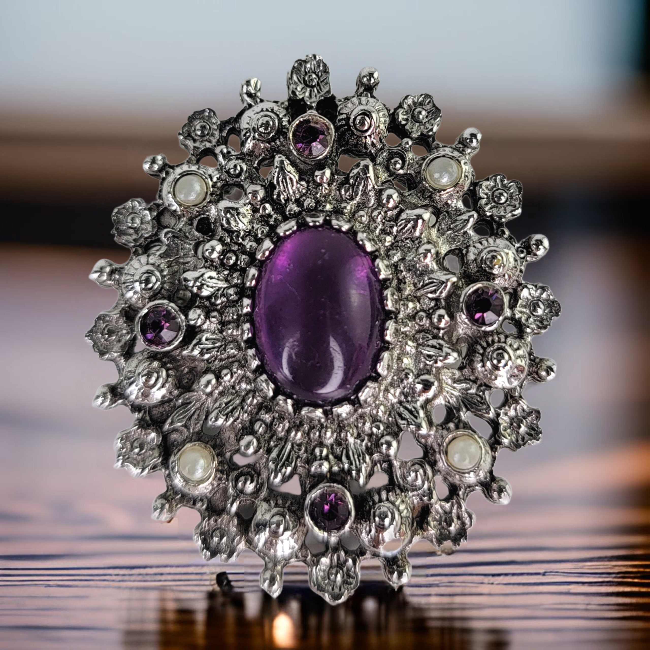 Vintage Sarah Coventry Signed Brooch Catherine Purple Cabochon