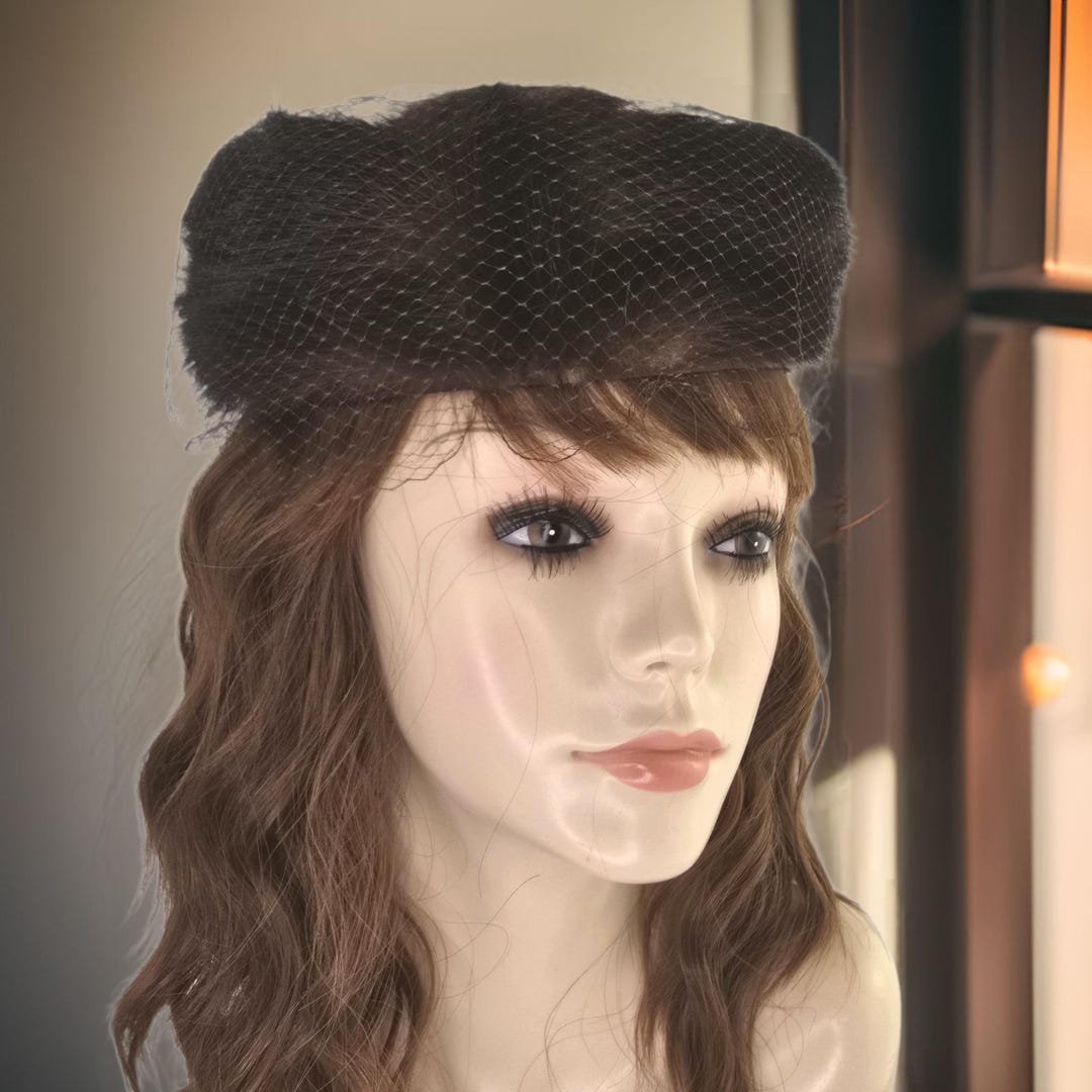 Vintage Pillbox Fascinator Fur Hat Mink Fur Pillbox Hat With Face Veil, 1940s Designer Marvin  main image 3