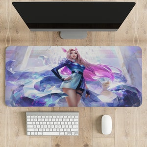 League of Legends Custom Thresh, Different sizes Mouse Pad, Gamer Gifts For Her, Desk Accessories Men, Xxl Mouse pad, Gaming Deskmat.