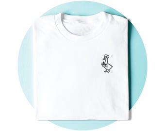 Cute Goose Baking Shirt | Funny Baker Tee | Goose Chef Graphic T Shirt | Baking Gift for Women | Pastry Lover Shirt | Gift for Mom Grandma