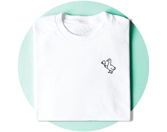 Funny Goose Pickleball Shirt | Pickleball Player Gift | Minimalist T-shirt | Pickleball Lover |  Cute Goose Graphic Tee For Men & Women