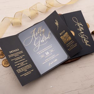 Invito di nozze nero e oro - Invito di nozze in acrilico - Invito di nozze di lusso piegato - Invito di nozze elegante in lamina d'oro