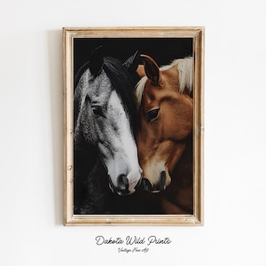 Rustic Horse Painting | Vintage Country Wall Art | Equestrian decor | Cottagecore Print | Horse lovers gift | Digital Download | PRINTABLE