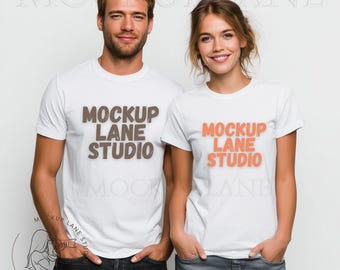 Mockup wit Gildan 5000-T-shirt: bijpassende T-shirts voor stellen (digitale download JPEG-afbeelding)