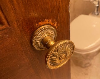 Sheryl Wagner door knobs