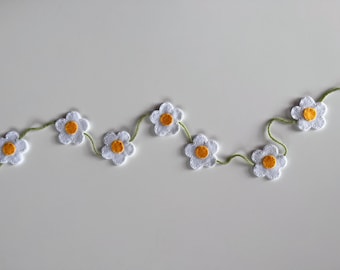 Felt Daisy Garland | Spring Garland | Spring Decoration