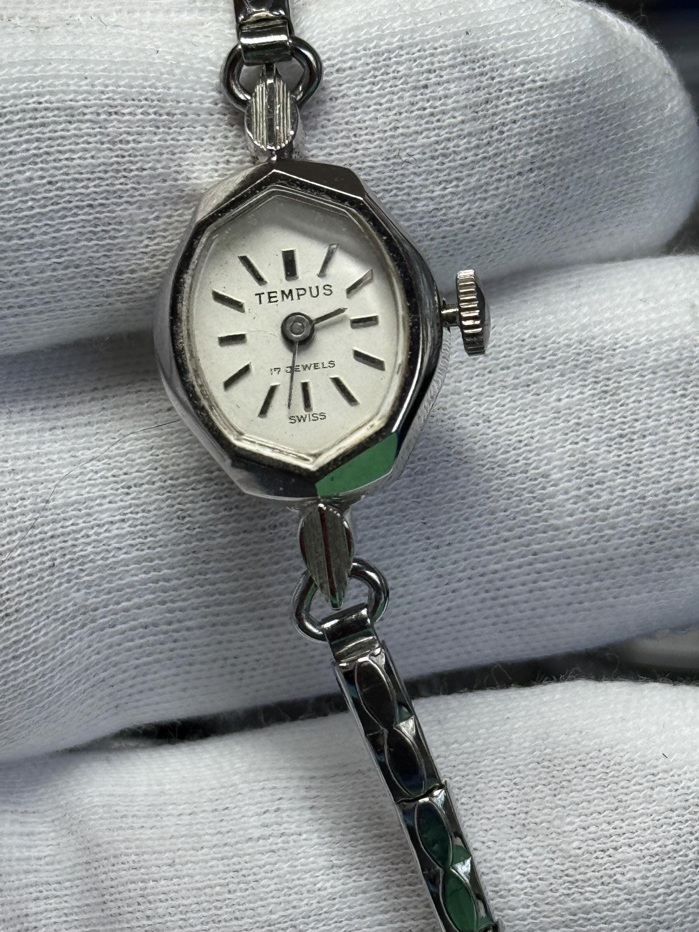 Vintage ladies Tempus mechanical The Watch Journal piece traces the history of Seiko main image 4