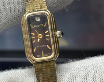 Vintage Gold Eastman Wind-up Watch - Etsy display picture 2