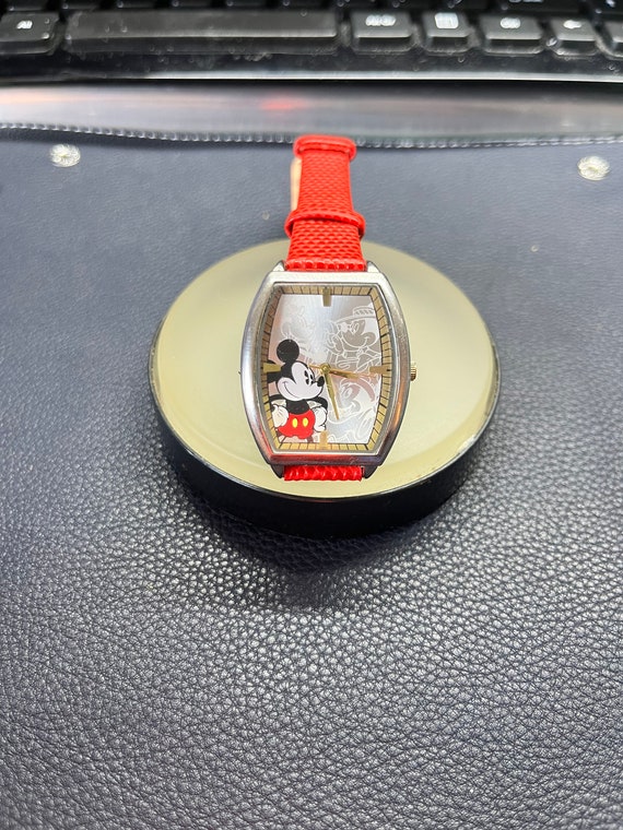 Vintage ladies Mickey Mouse Watch