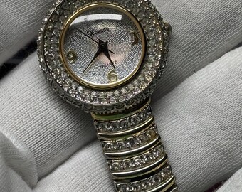 Elegant Xanadu Ladies Quartz Watch - Full Working Condition  display picture 3