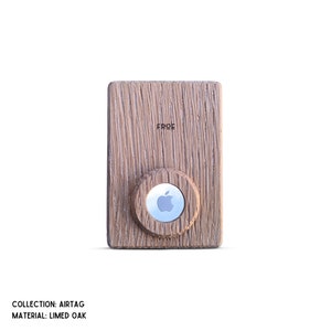 Cartera con tarjetero AirTag de madera de roble encalado