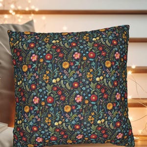 Funda de almohada floral, funda de almohada de gamuza sintética respetuosa con los animales, funda de cojín decorativa, idea de regalo de inauguración de la casa, diseño impreso
