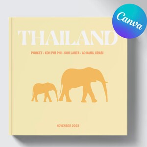 Peut inclure: Une couverture de guide de voyage jaune et blanche avec le texte "THAILANDE" en grandes lettres blanches. La couverture présente également le texte "PHUKET - KOH PHI PHI - KOH LANTA - AO NANG, KRABI" et "NOVEMBRE 2023". La couverture a une silhouette de deux éléphants, un grand et un petit, marchant côte à côte.