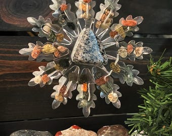 Petoskey Stone, Puddingstone, or Yooperlite (fluorescent sodalite) ornament with pebbles from Great Lakes beaches!