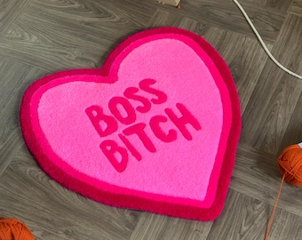 Heart-Shaped Rug “Boss Bitch” – Funny Pink Statement Carpet – Bold Feminist Gift – Handmade Tufted Mat for Bedroom, Office or Dorm Decor