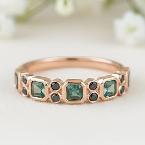 Obrączka z aleksandrytu vintage, damska obrączka półwieczności, obrączka ślubna vintage, kamień szlachetny zmieniający kolor, prezent świąteczny dla matki