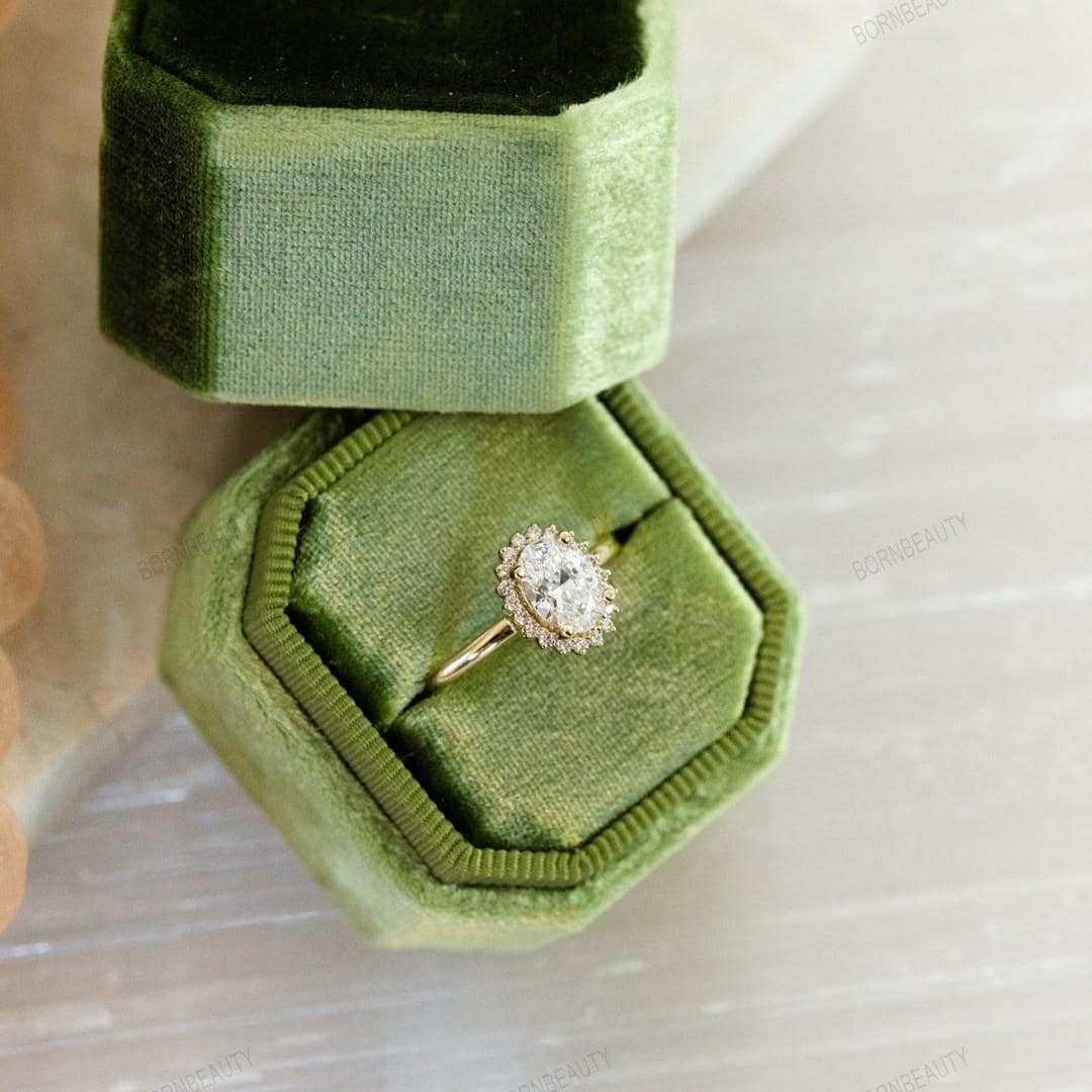 Vintage Oval Cut Moissanite Engagement Ring, Brilliant Oval Moissanite Halo Ring, 14K Gold Floral Promise Ring, Cocktail Gift Ring for Women