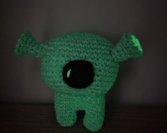 GLOWING Barnaby the Alien - Amigurumi low sew pattern.