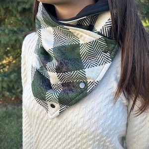 Flannel Cowl neck scarf with snap buttons, snap button cowl, neck warmer, scarf