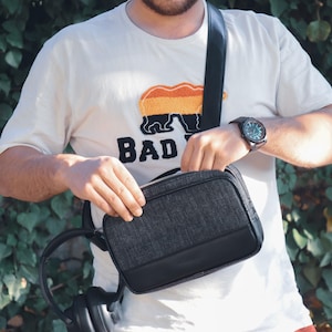 Umhängetasche aus Leder & Baumwolle - Baumwollgurte, Reißverschlusstasche, Handyfächer - Graue Minimalistische Umhängetasche - Canvas Crossbody Bag