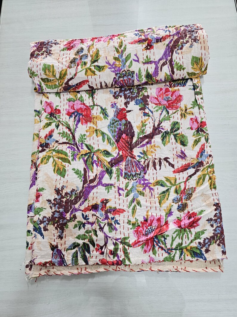 ShreeVishnuCreation Kantha Quilt - Thumbnail 3