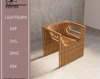 Peut inclure: Une chaise en bois avec un design unique composé de lattes empilées. La chaise est de couleur brun clair et a un style moderne et minimaliste.