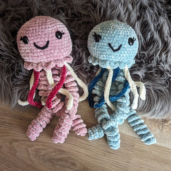 Kuschelige Qualle | Jellyfish | aus Chenillewolle | Tiere aus dem Meer | süßes Amigurumi | gehäkeltes Plüschtier/Kuscheltier | handgemacht