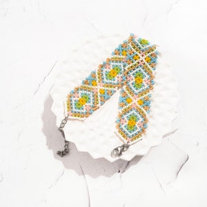 Beaded Bracelet with Toho seed bead, handmade beadwork, unique bead woven bracelet, Ukrainian jewelry, Native Ukrainian Jewelry