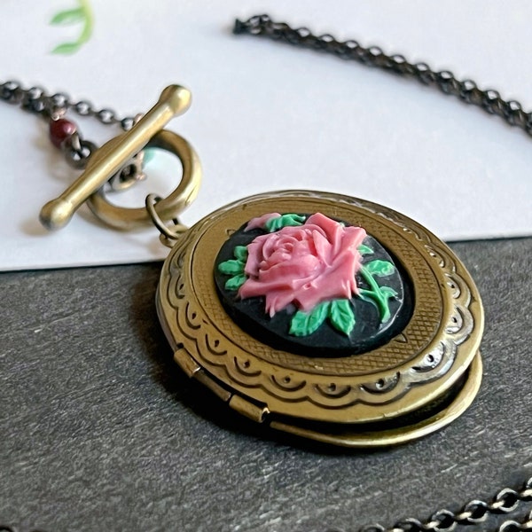 Rose Locket Necklace-Vintage Style Picture Locket-Gift for Her