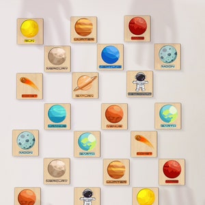 24 peças explorando o cosmos: jogo de combinação do sistema solar e brinquedos educativos para crianças, jogo de memória do espaço de madeira montessori